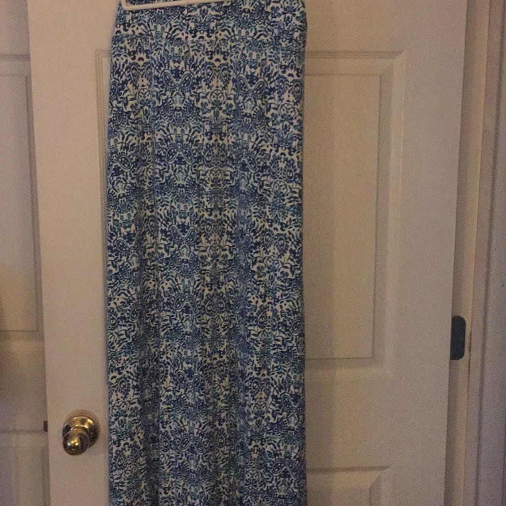 Fun, light, long skirt!